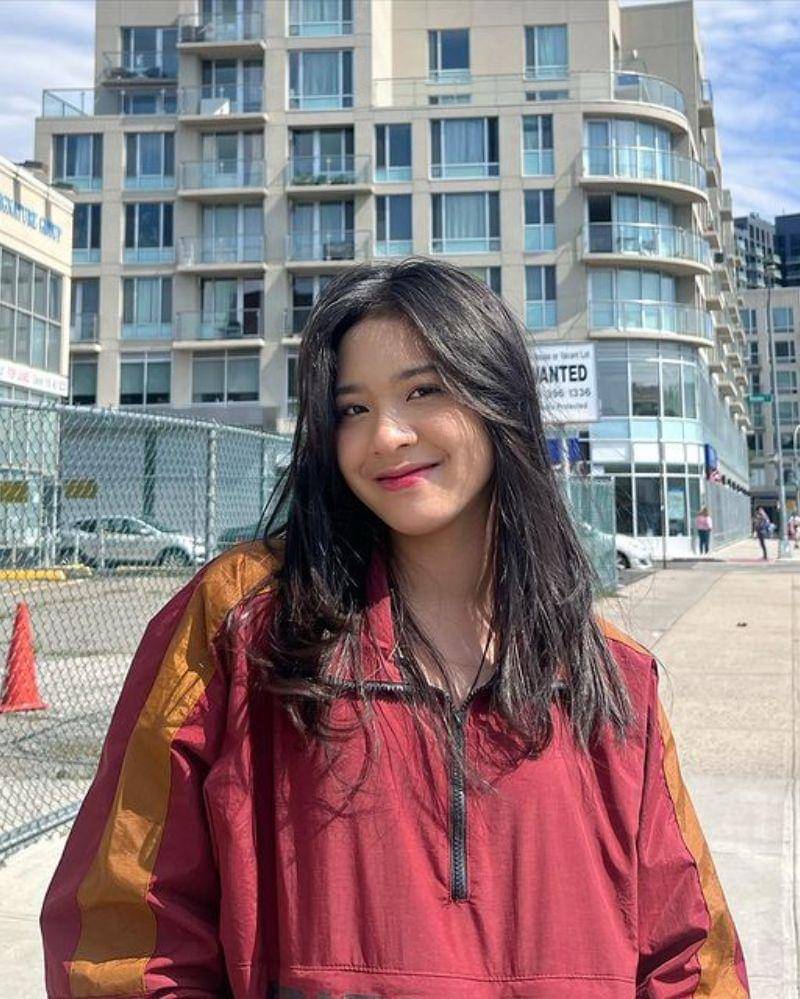 Instagram.com/jkt48.zee