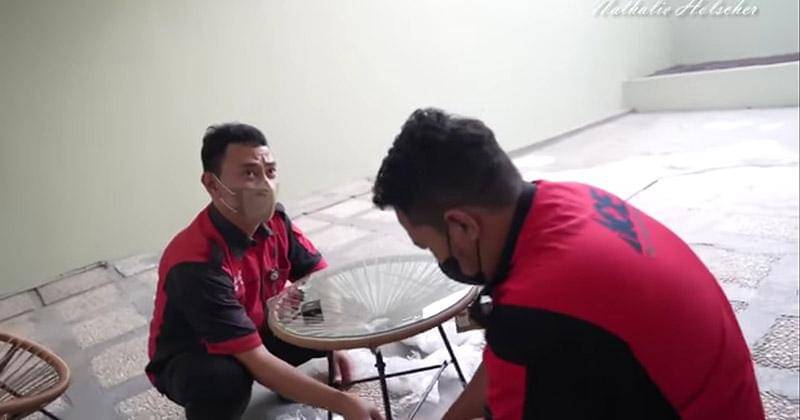 YouTube.com/NATHALIE HOLSCHER