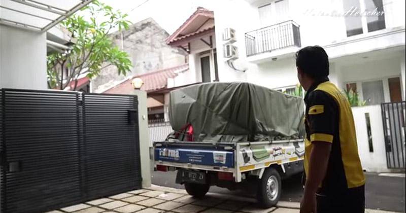 YouTube.com/NATHALIE HOLSCHER