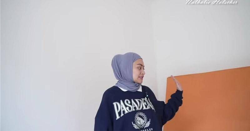 YouTube.com/NATHALIE HOLSCHER