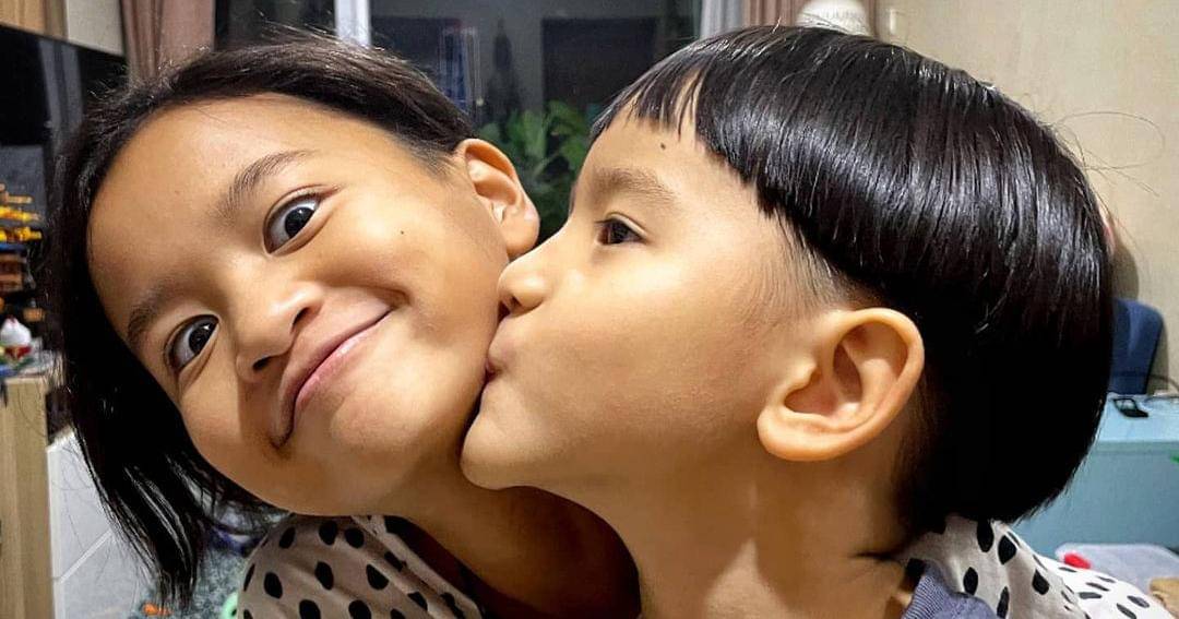 Instagram.com/ernestprakasa