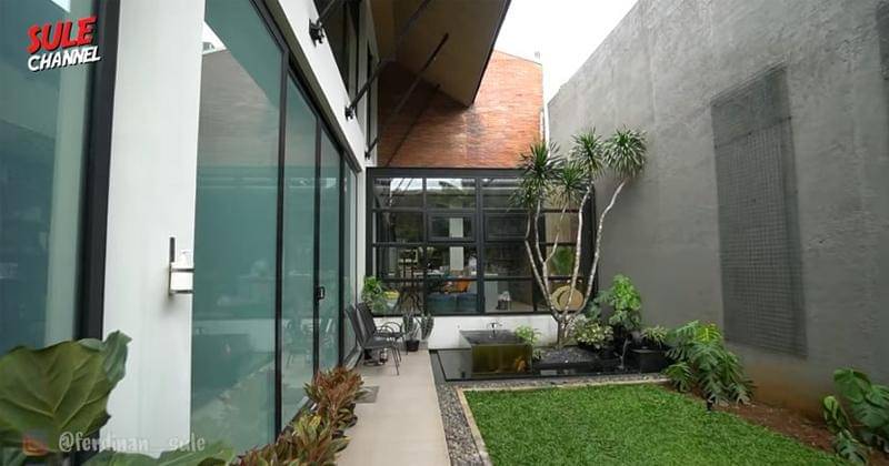 Youtube.com/SULE PRODUCTIONS