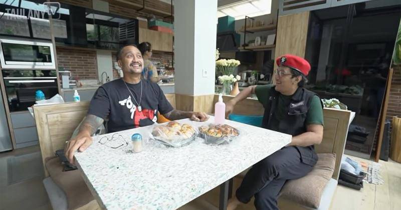 Youtube.com/TAULANY TV