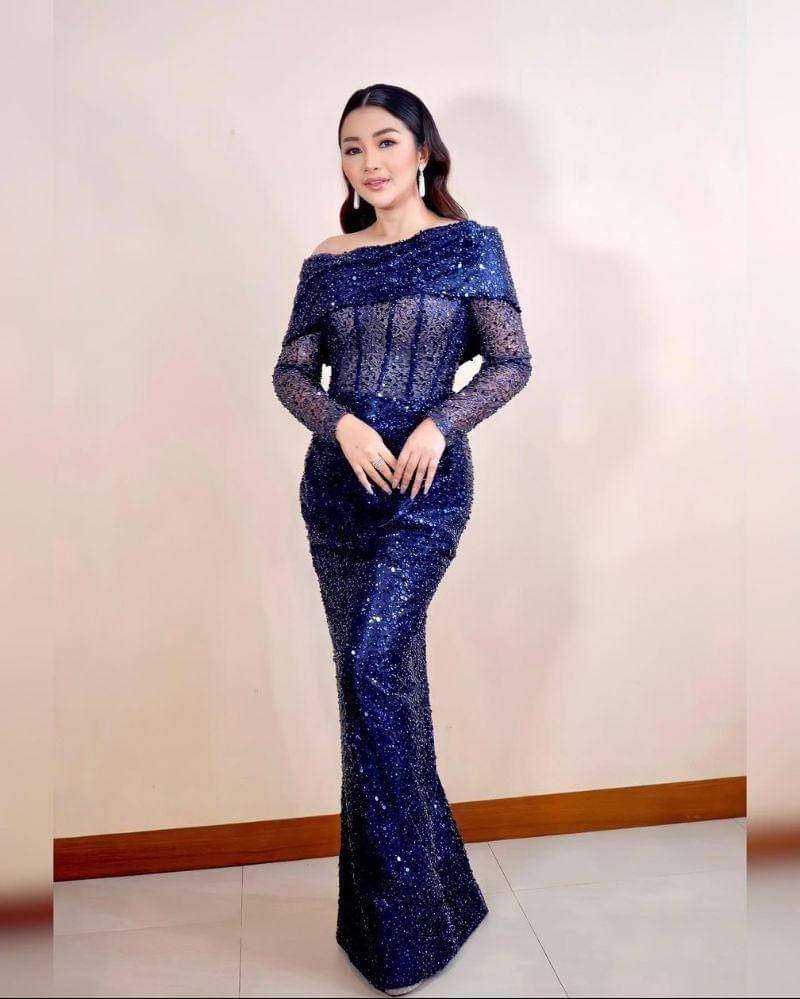 Instagram.com/fitricarlina