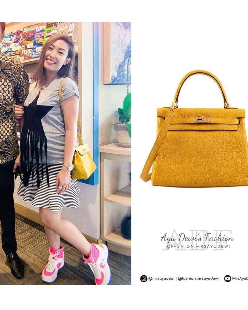 Instagram.com/fashion.mrsayudewi