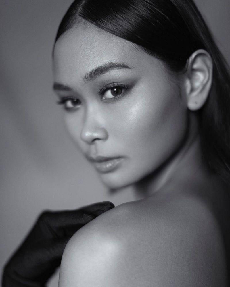 Instagram.com/@sarahtumiwa