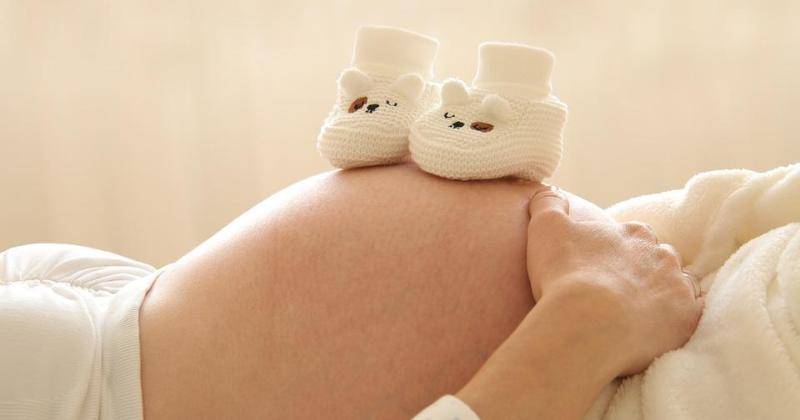 12 Rekomendasi Merek Krim Stretch Mark untuk Ibu Hamil