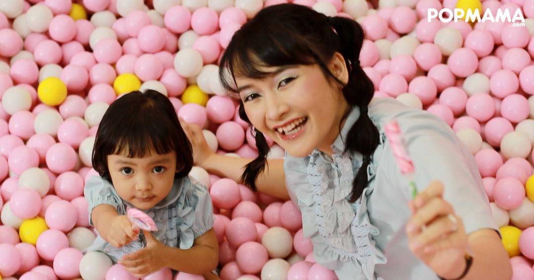 Sesi photoshoot dilakukan dengan mematuhi protokol kesehatan - Popmama.com/Michael Andrew