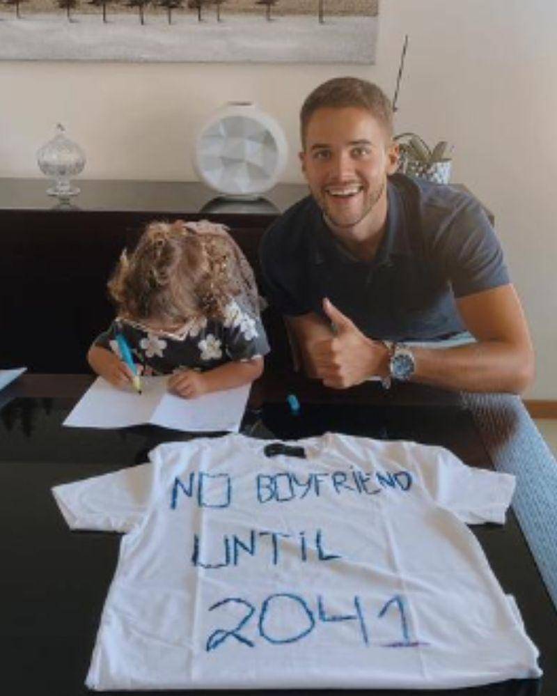 TikTok.com/@manelhenr