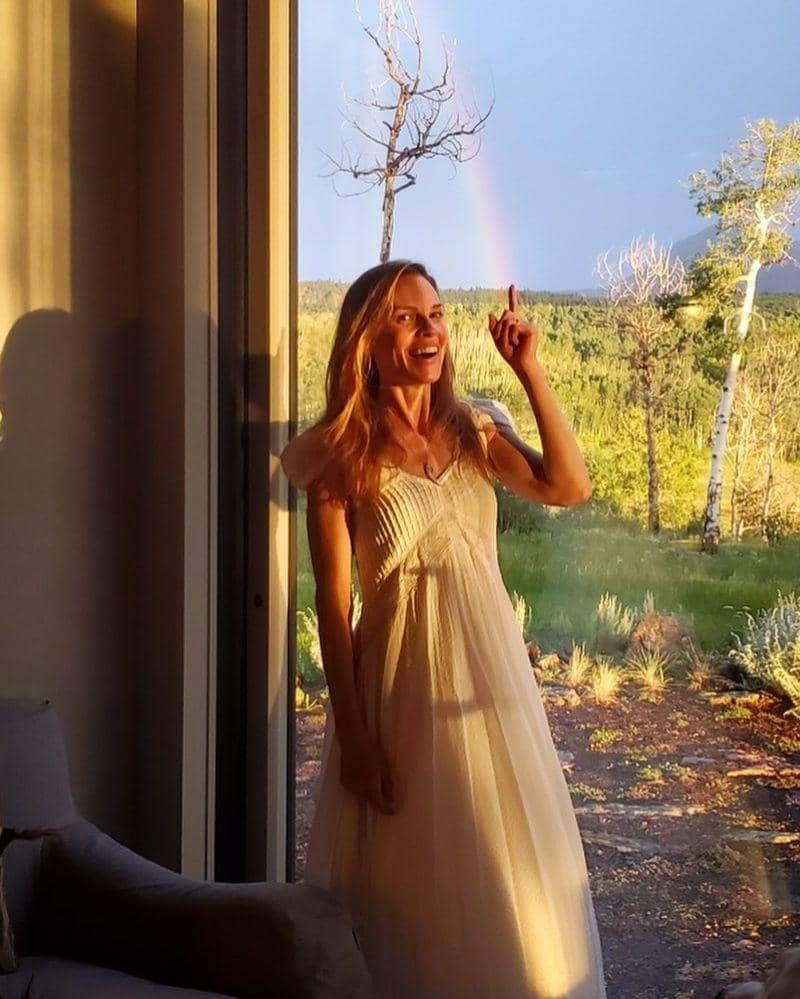 Instagram.com/@hilaryswank