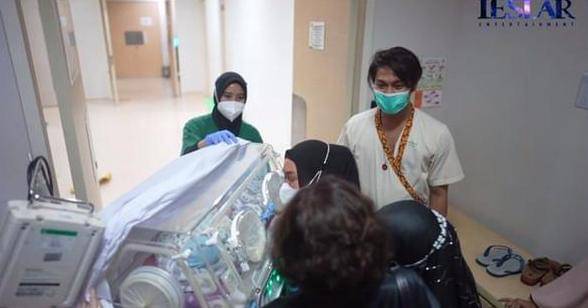 YouTube.com/Leslar Entertainment