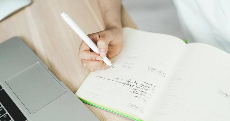 Pexels/SHVETS production