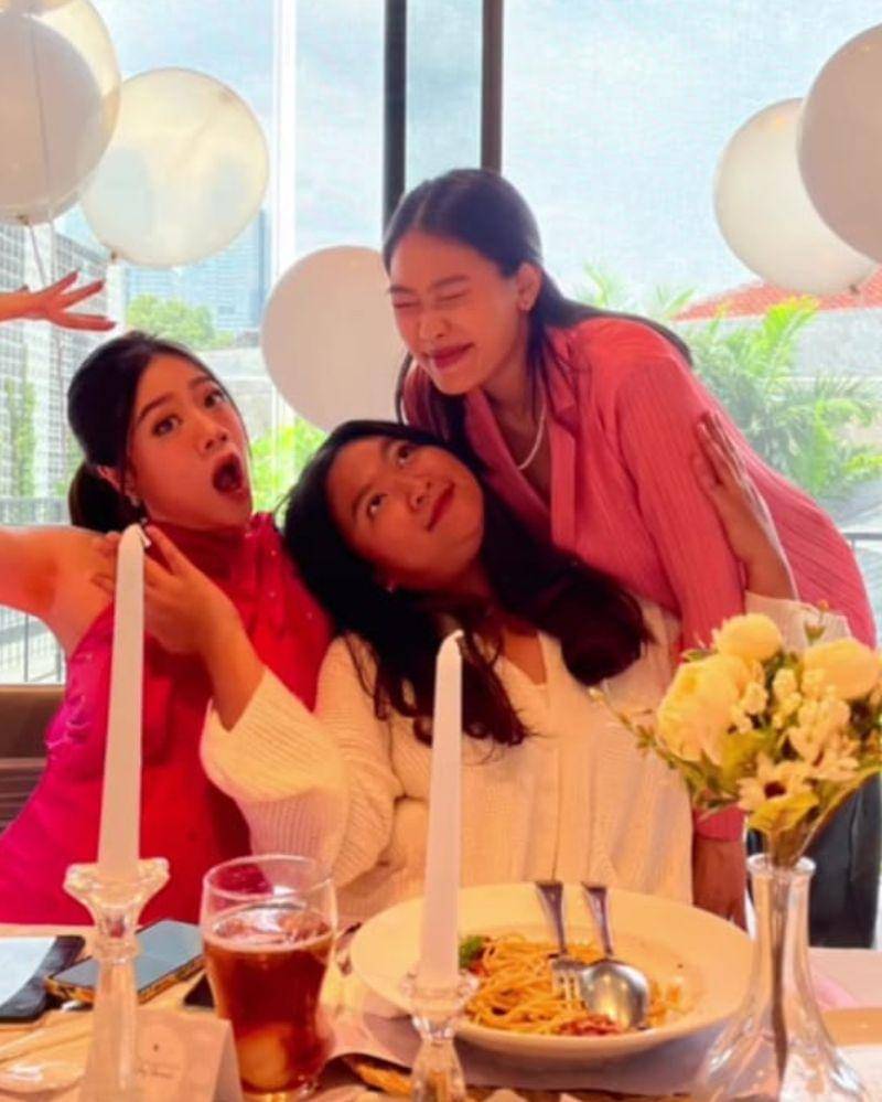 Instagram.com/@danitasigarlaki