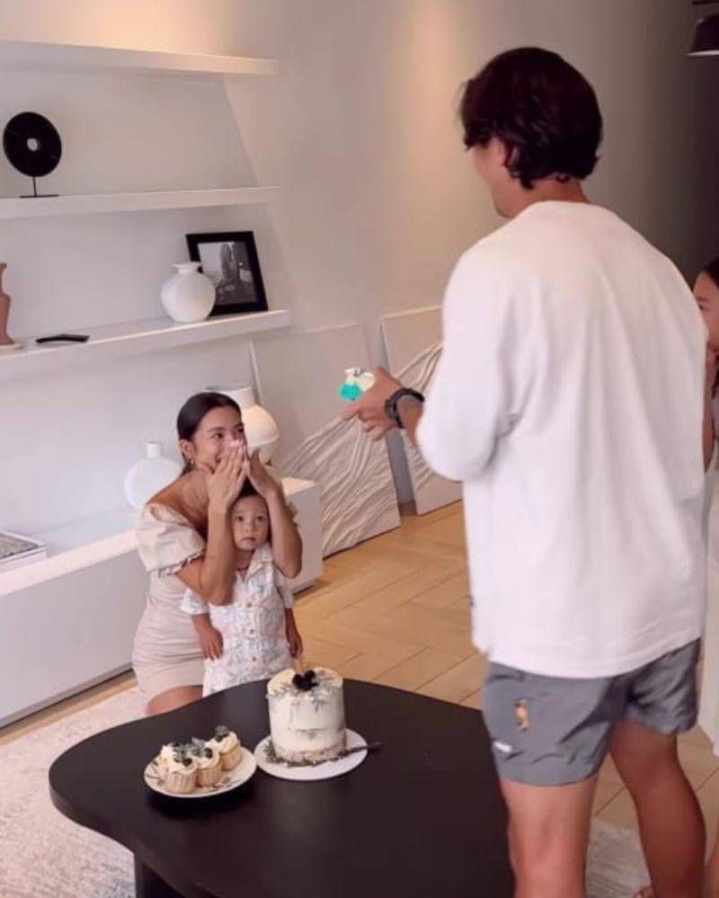 Instagram.com/@jenniferbachdim