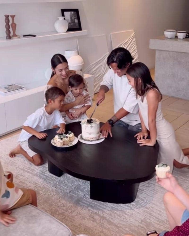 Instagram.com/@jenniferbachdim