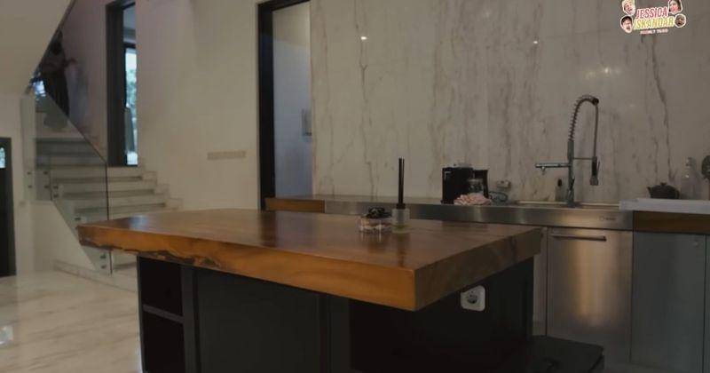 Youtube.com/Jessica iskandar