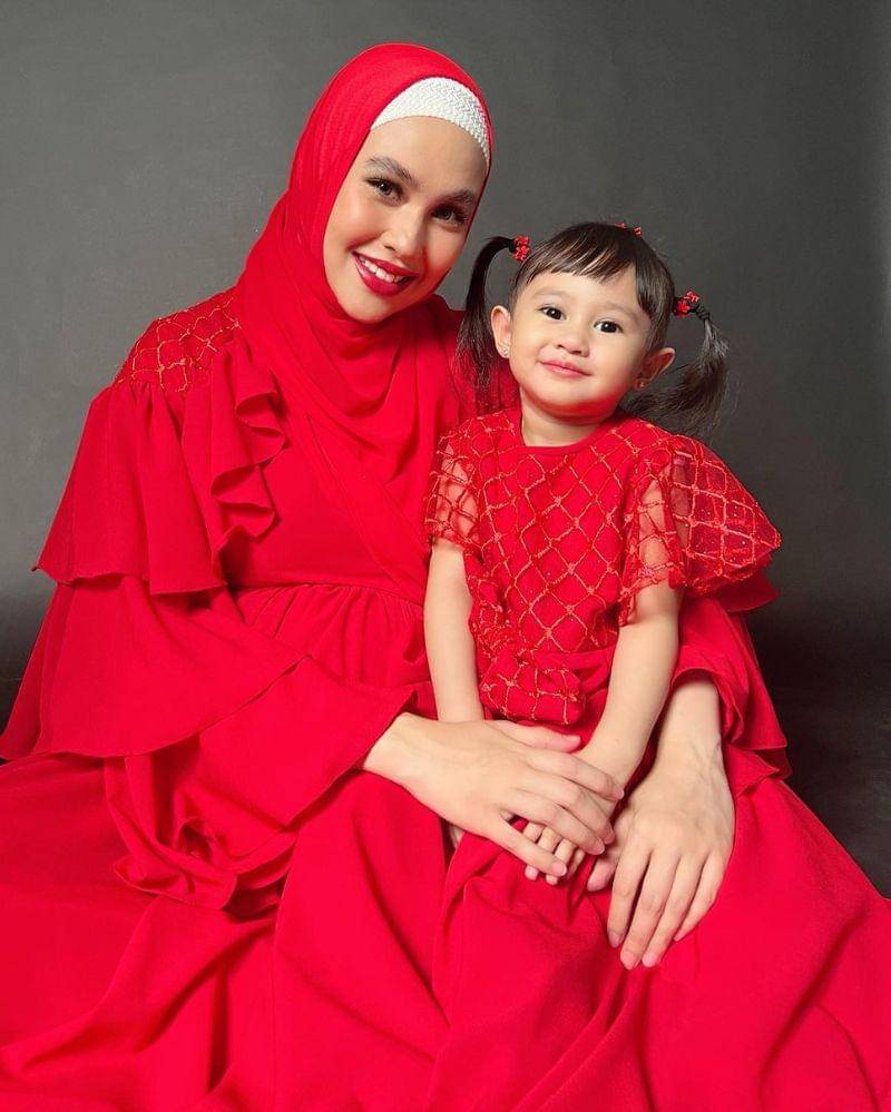 Instagram.com/kartikaputriworld