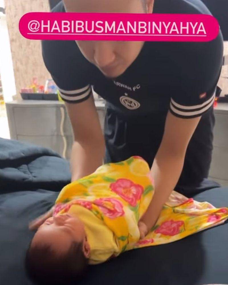 Instagram.com/kartikaputriworld