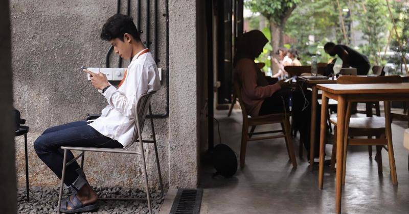 Instagram.com/lesung.kopi