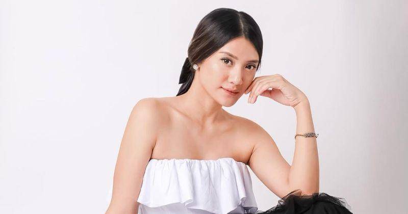 Iinstagram.com/anissaaziza