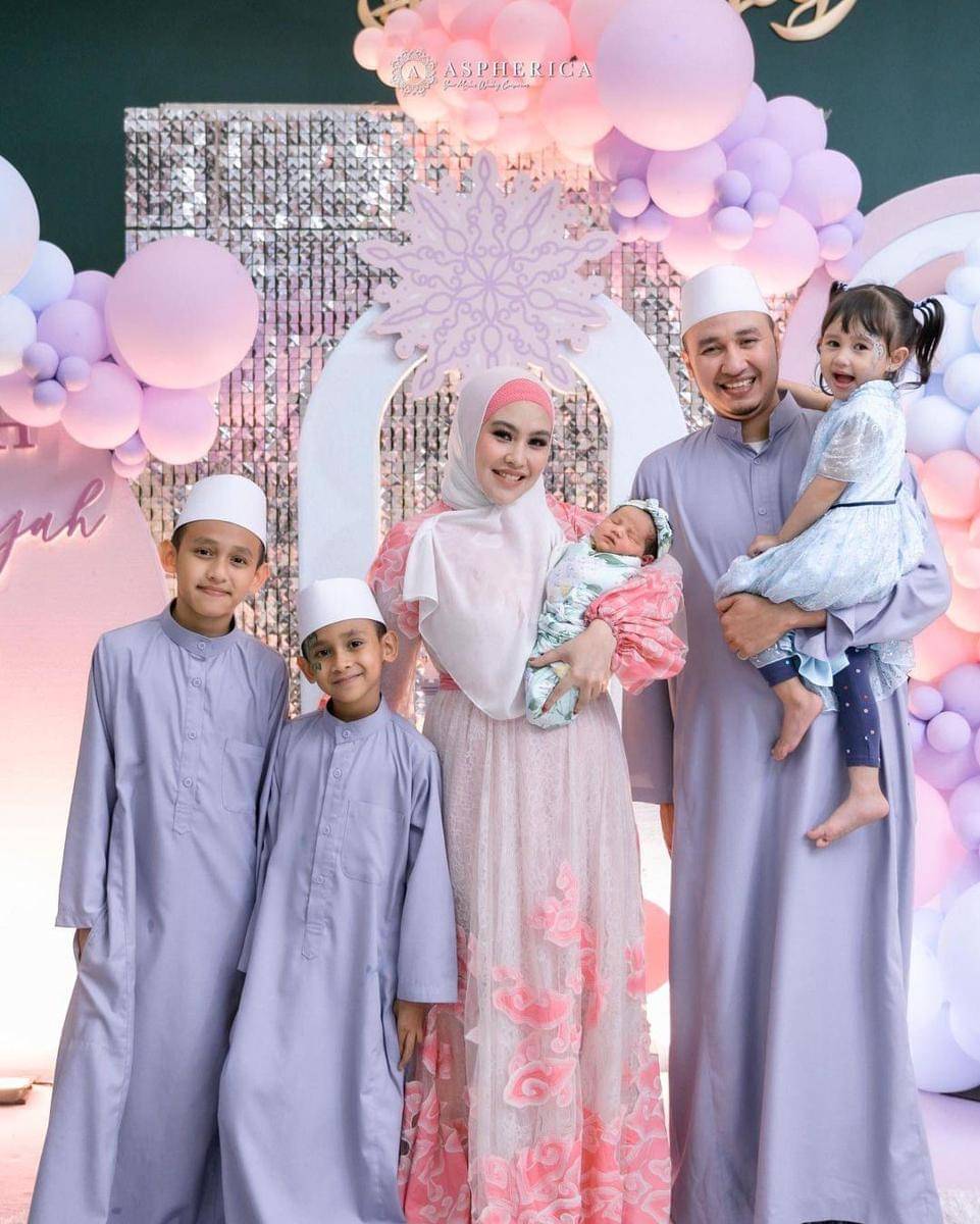 Instagram.com/kartikaputriworld