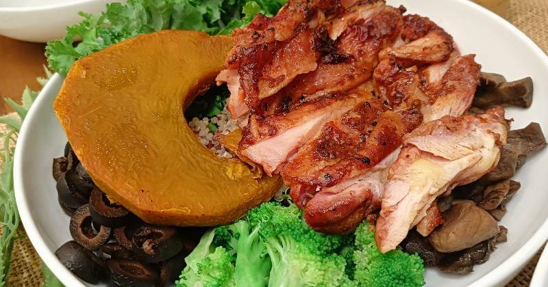 Popmama com/Onic Metheany