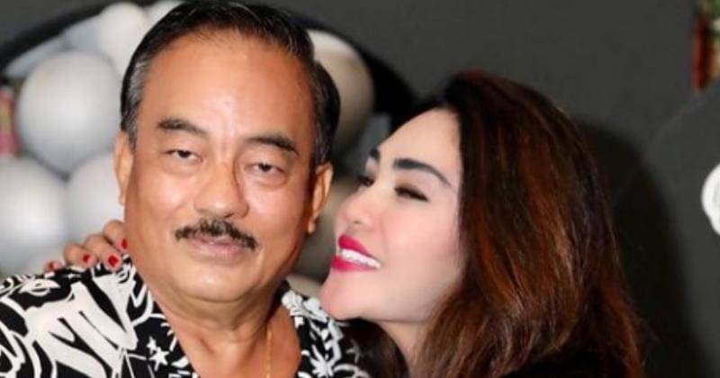 Instagram.com/Elizabethkardinal