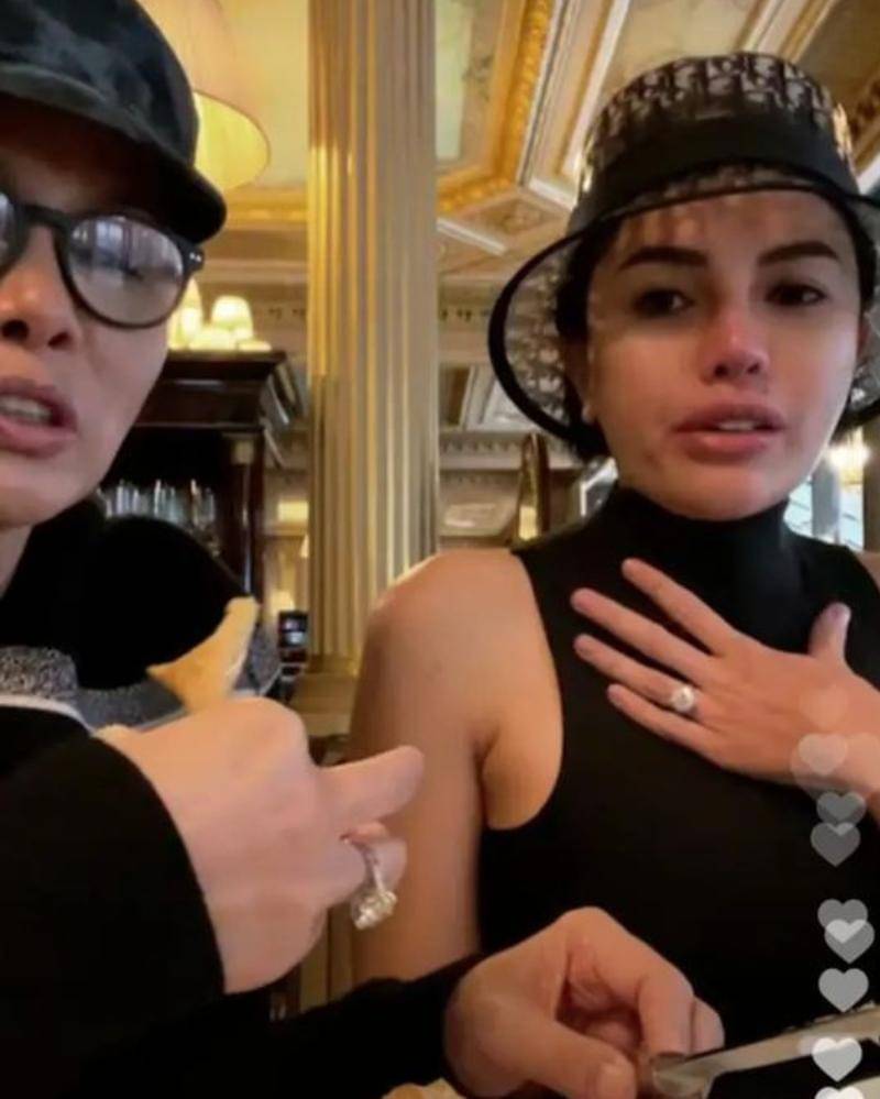 instagram.com/fashion_nikitamirzani_