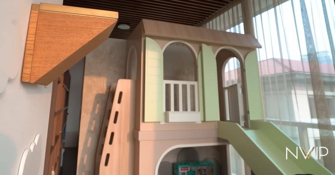 YouTube.com/Nikita Willy Official