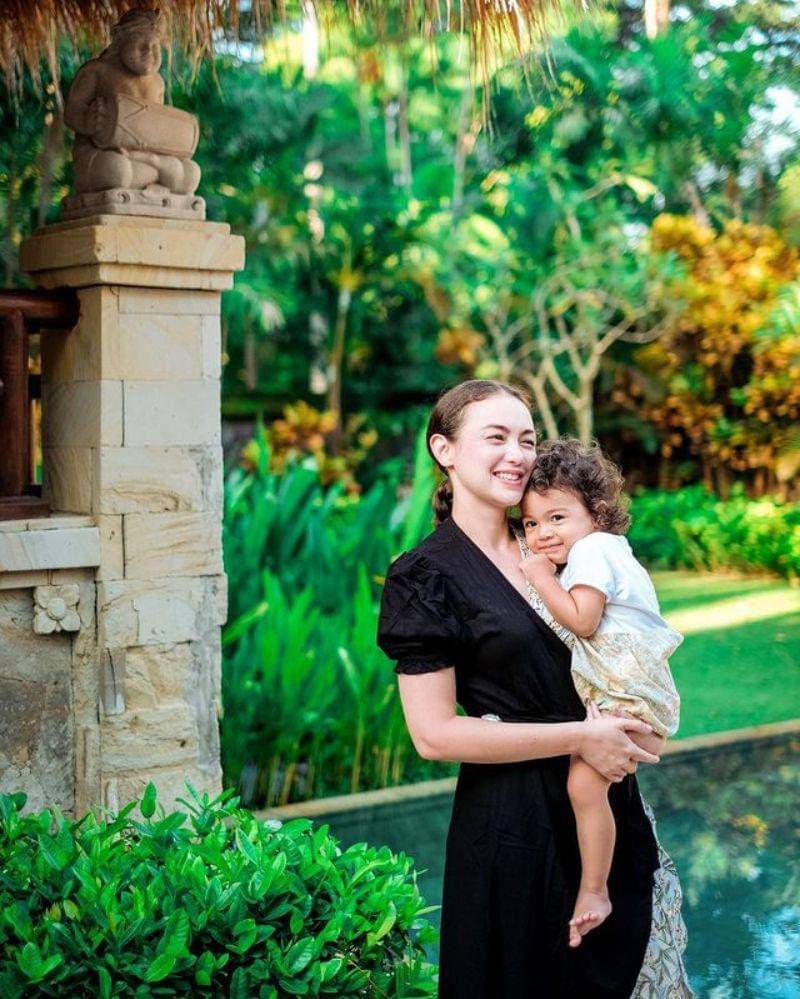 Instagram.com/@riantic