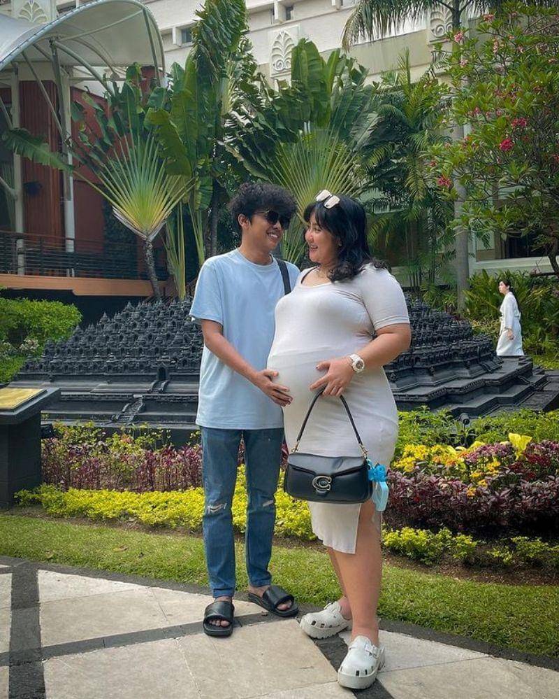 Instagram.com/@fitriarasyidi