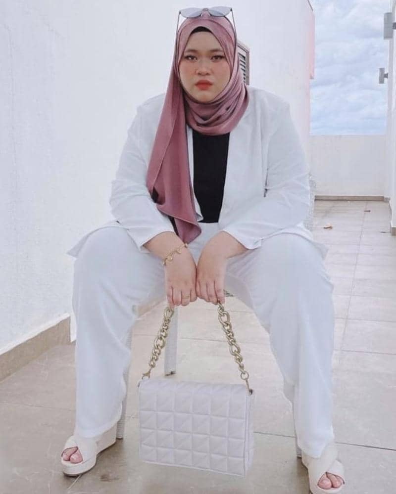 Instagram.com/curvafabulous.id