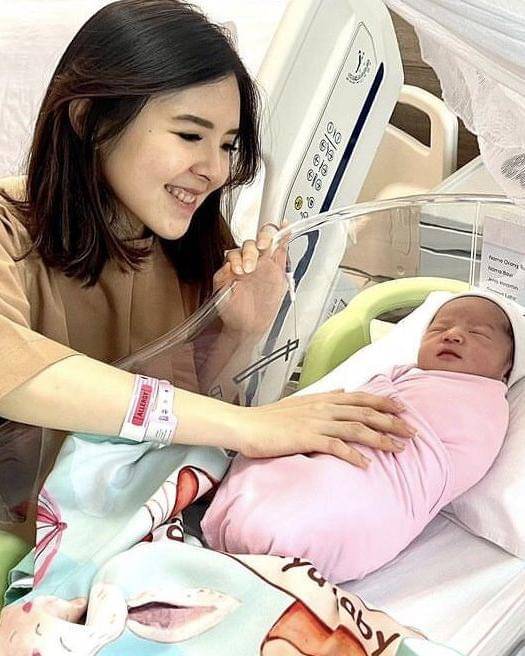 Instagram.com/kenandgrat