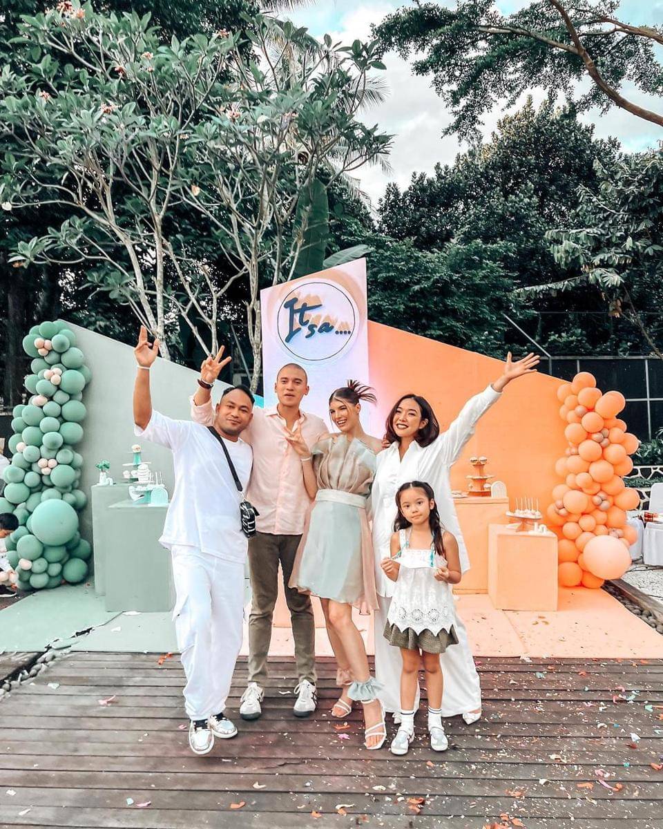 Instagram.com/gisel_la