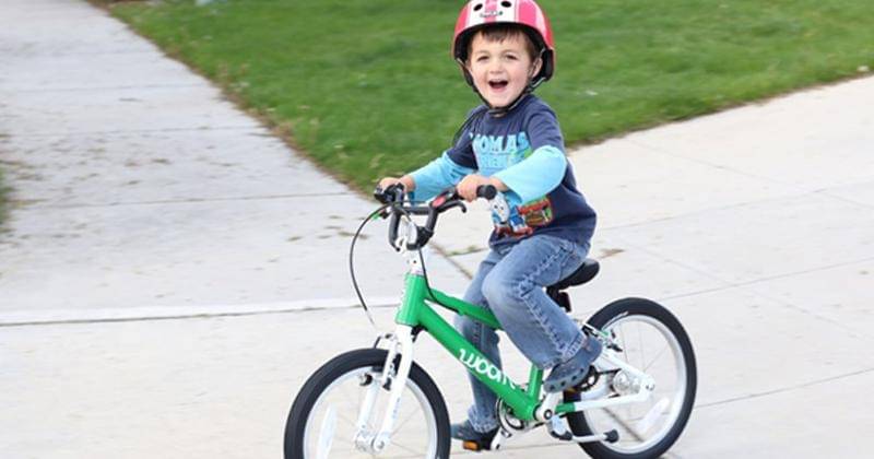 twowheelingtots.com