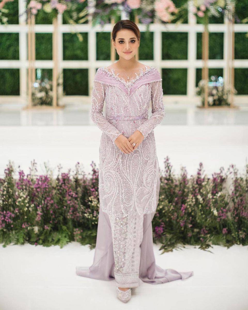 Instagram.com/aurelie.hermansyah