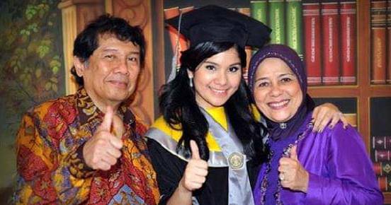 Instagram.com/annisayudhoyono