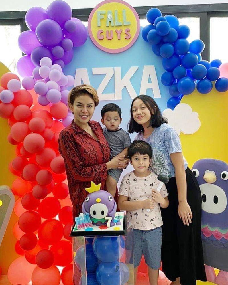 Instagram.com/lecadoux.id