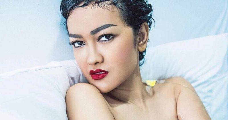 Instagram.com/juliaperrezz