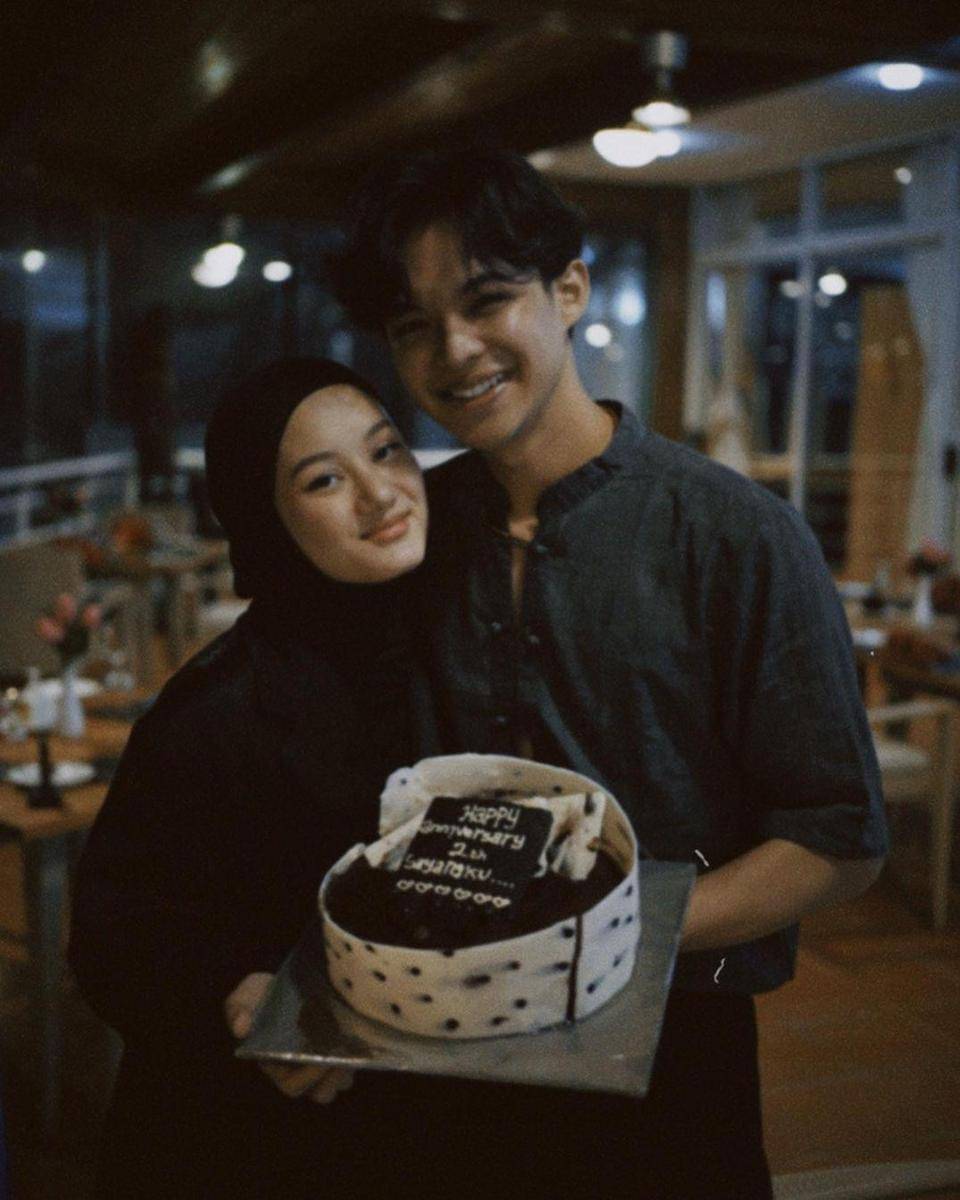 Instagram.com/rey_mbayang