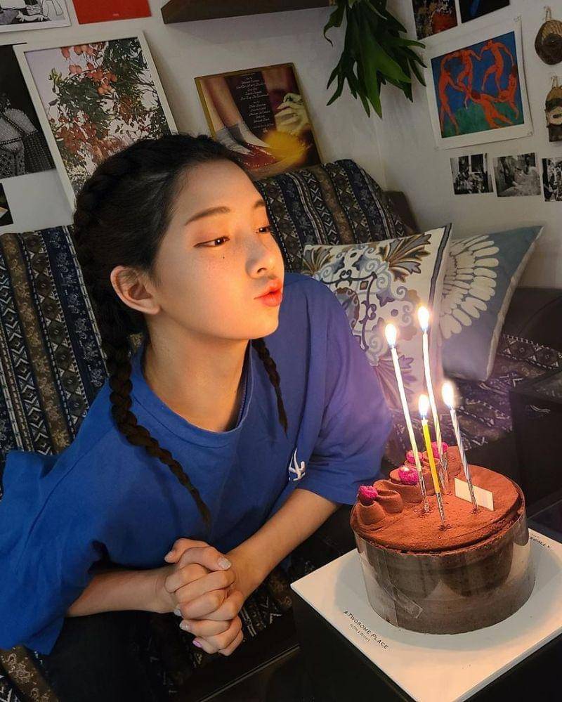 Instagram.com/rozy.gram