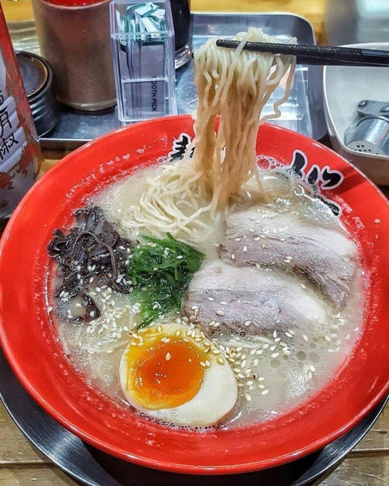 Instagram.com/menyasakura.official