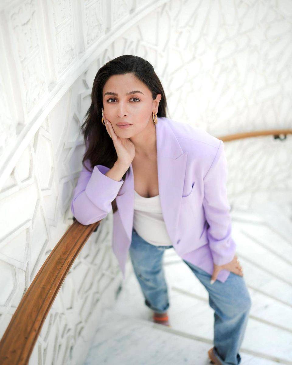 Instagram.com/AliaaBhatt