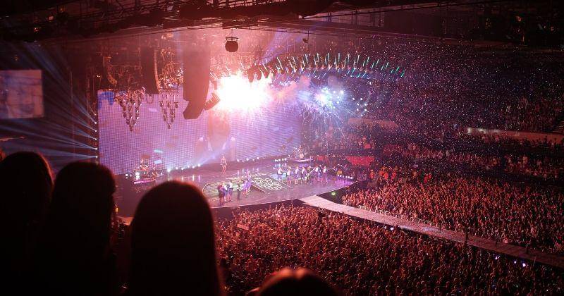 unsplash.com/@chazmcgregor