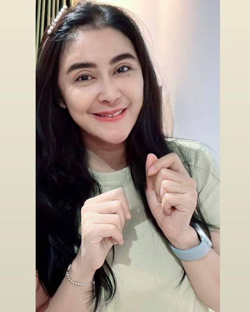 Instagram.com/@uutpermatasari