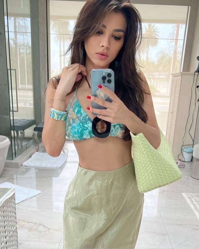 Instagram.com/adindabakrie