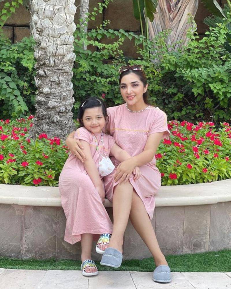 Instagram.com/queenarsy