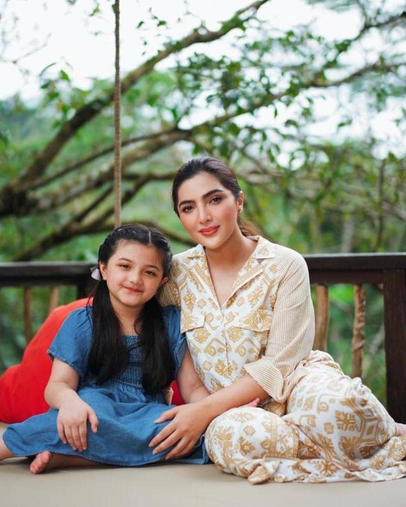 Instagram.com/ashanty_ash