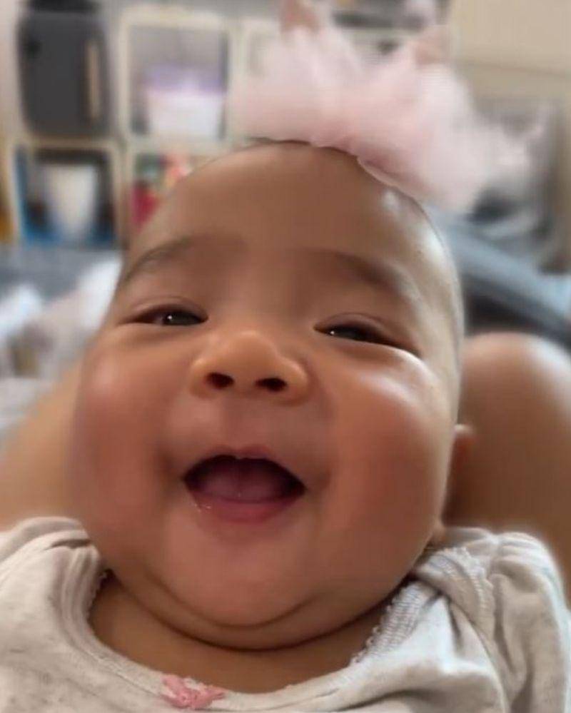 Instagram.com/dea_ananda