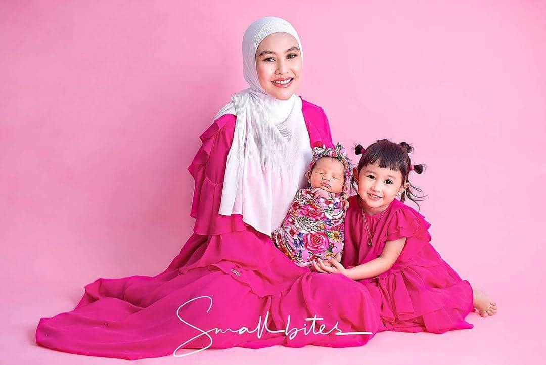 Instagram.com/KartikaPutriWorld